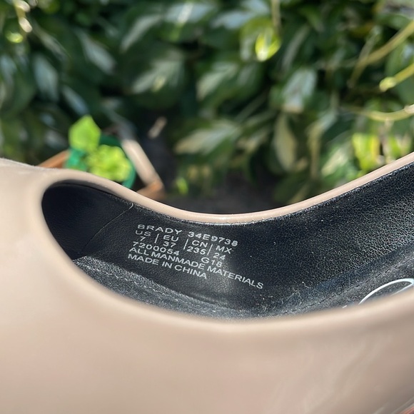 Calvin Klein Brady Heels - Picture 3 of 5